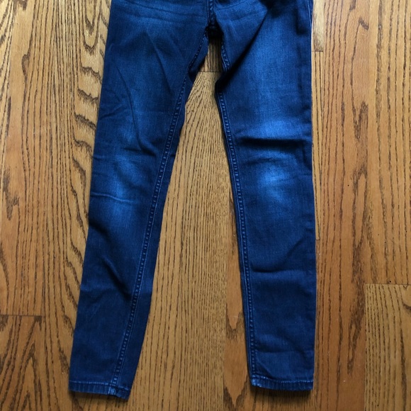 Like new! Indigo straight jeans - Picture 5 of 5